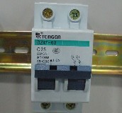 ������·��\�՚��_�P DZ47-63 C25 2P 25A 