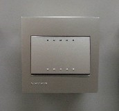 ���T�Ӵ��E���_�P��� 5TA0832-3NC3 1λ�ο� �y��ɫ