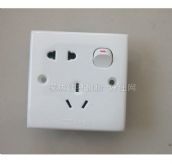 ���ǎ��_�P������� C32 �����O��1λ�ο� 