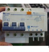 �齭�����·��\�՚��_�P DZ47LE-63���O���� 3P 16A 