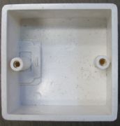 ���ܵ׺У��Ӿ��У� PVC�׺� 77mm��77mm��38mm���κ� 