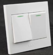 �ܴ��E���_�P��� LV2UK 2λ�p�� 